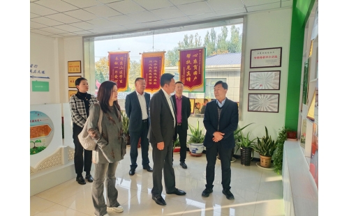金鳳區(qū)黨委常委、統(tǒng)戰(zhàn)部部長韓廷鋒蒞臨銀川伊百盛調(diào)研民族團結(jié)進步創(chuàng)建工作